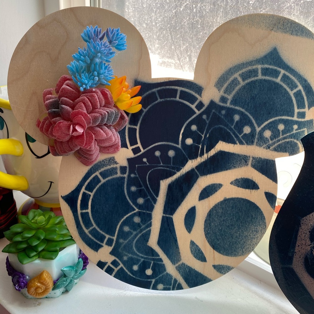 Mandala wall hanging - Picture 7 of 8